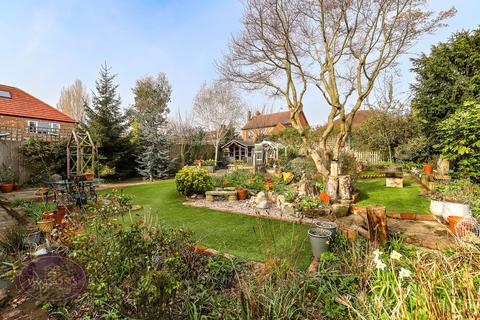 2 bedroom detached house for sale, Nottingham Road, Eastwood, Nottingham, NG16