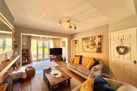 3 bedroom bungalow for sale, Mytchett Road, Camberley GU16