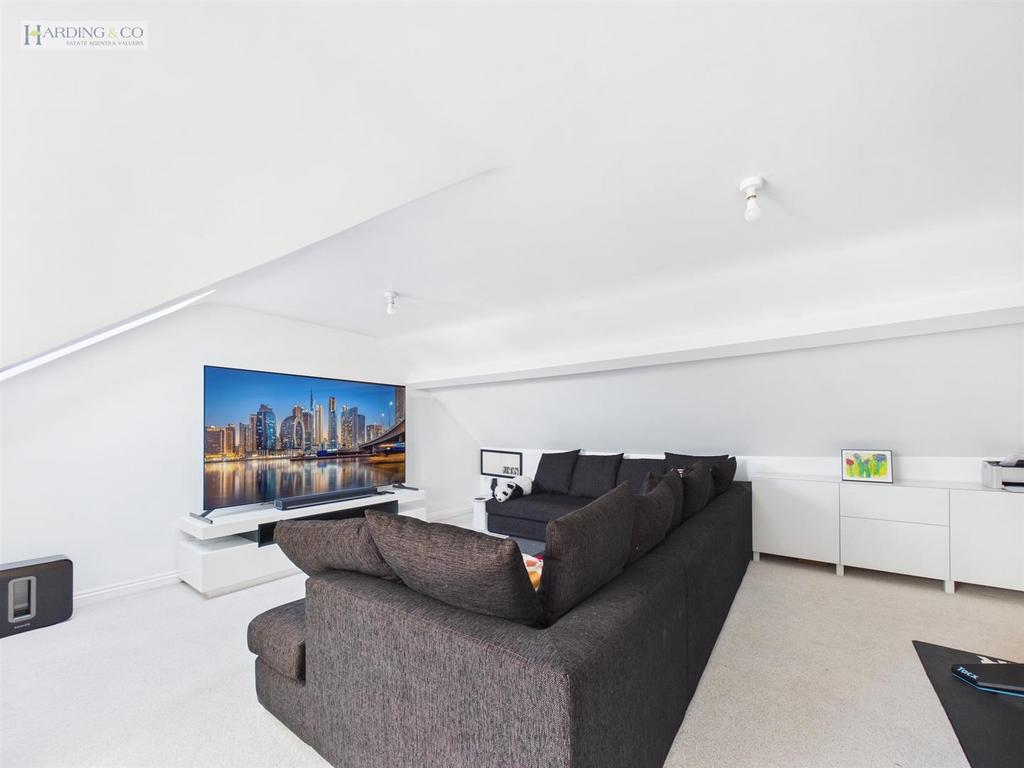 Bedroom Cinema Room .1.jpg