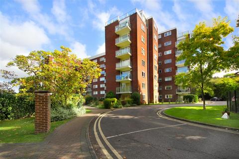 1 bedroom flat for sale, Hillcrest Road, W5