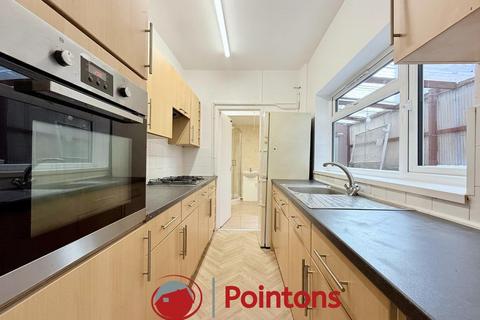 Studio to rent, Sparkbrook Street, Coventry