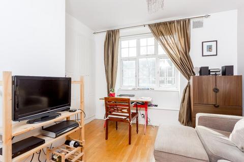 1 bedroom apartment to rent, Haverstock Hill, Belsize Park NW3