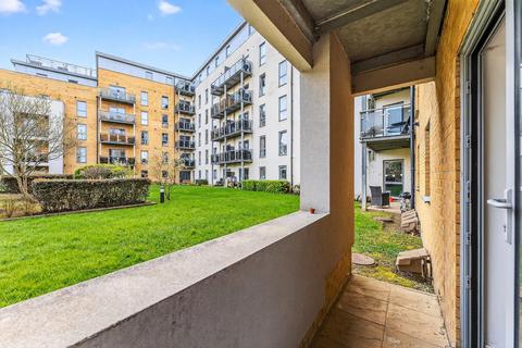 2 bedroom apartment for sale, St. Georges Grove, London