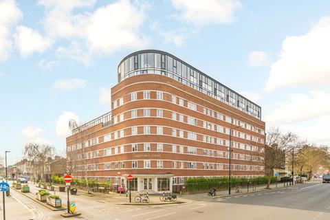 2 bedroom flat to rent, Acre Lane, London SW2