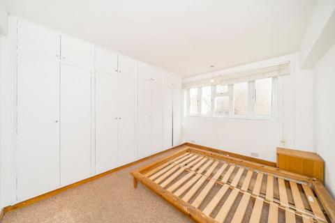 2 bedroom flat to rent, Acre Lane, London SW2