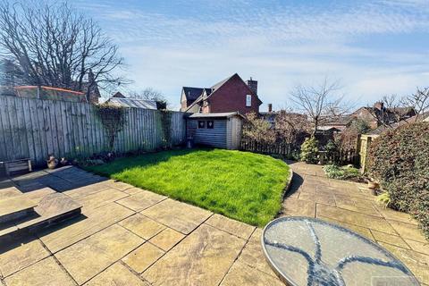 undefined, Daisy Bank, Leek