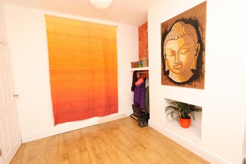 4 bedroom terraced house for sale, Derwent Road, Stretford, M32