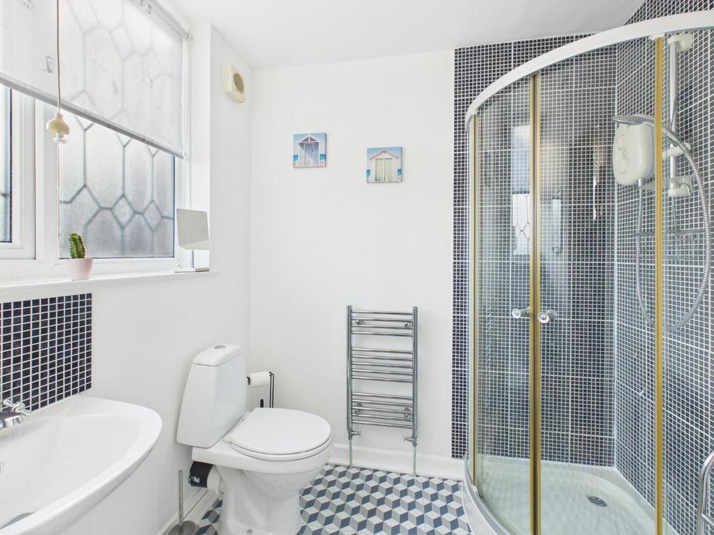 CAM04169 G0-PR0195-STILL050.jpg