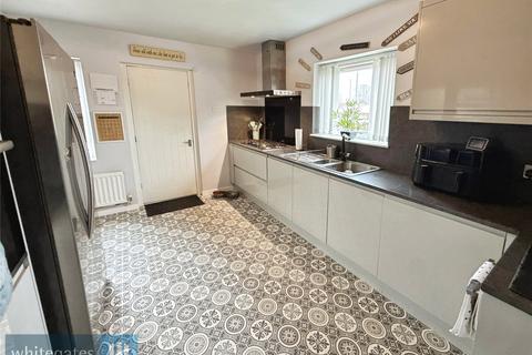 3 bedroom semi-detached house for sale, Derwent Road, Athersley South, S71