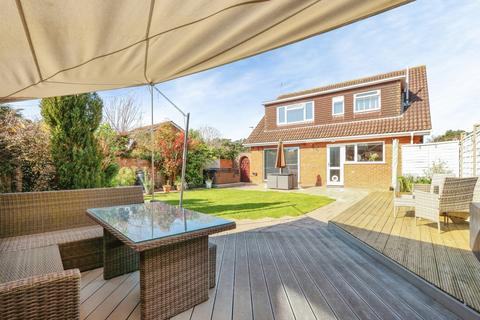4 bedroom detached house for sale, Holywell Close, West Canford Heath, Poole, Dorset, BH17
