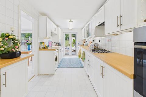 undefined, Ferriby High Road, North Ferriby