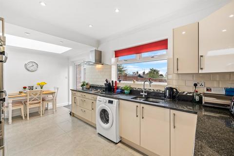 4 bedroom detached bungalow for sale, Maple Close, High Salvington, Worthing, West Sussex, BN13