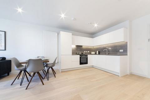 1 bedroom flat to rent, John Cabot House, Royal Wharf E16