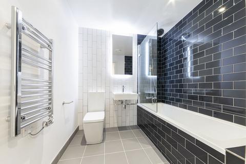1 bedroom flat to rent, John Cabot House, Royal Wharf E16