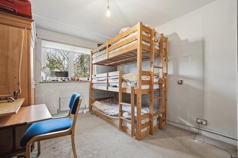 1 bedroom flat for sale, Garrick Close, W5