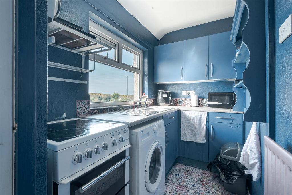 6 Bigger Garth (9 of 13).jpg