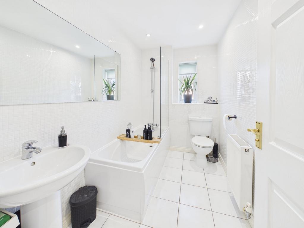 Family bathroom