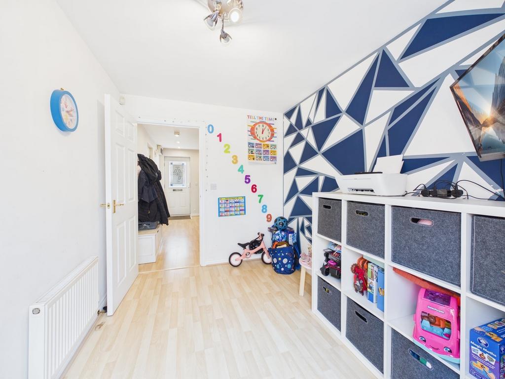 Bedroom 4/study