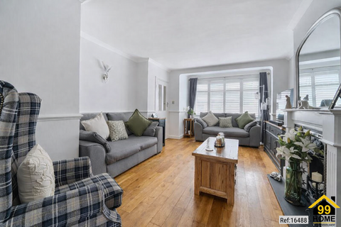 undefined, Recreation Avenue, Romford, Essex, RM7