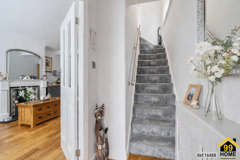 undefined, Recreation Avenue, Romford, Essex, RM7