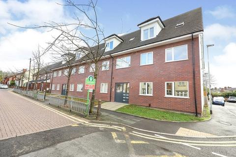 2 bedroom flat for sale, Leicester Street, West Midlands WV6