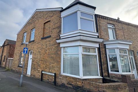 3 bedroom terraced house for sale, Commercial Street, Scarborough