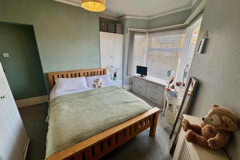 3 bedroom terraced house for sale, Commercial Street, Scarborough