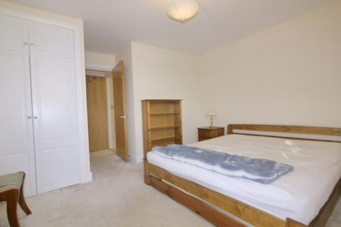 1 bedroom flat to rent, 1 North Bank, London NW8