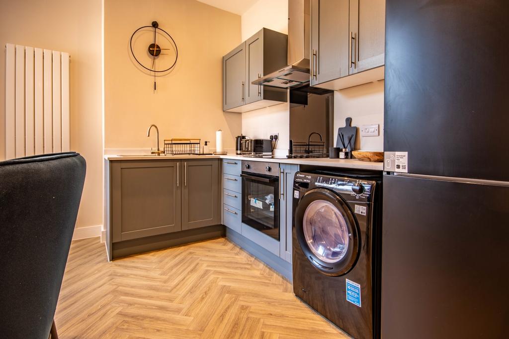 Kitchen 2