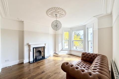 3 bedroom end of terrace house for sale, Park Road, Plymouth PL3