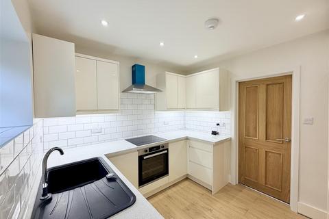 3 bedroom end of terrace house for sale, Park Road, Plymouth PL3