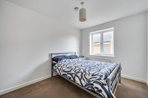 2 bedroom apartment for sale, Worcester Close, London