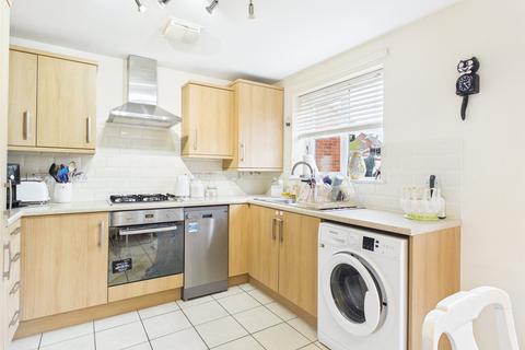 undefined, Yew Tree Road, Brockworth, Gloucester, Gloucestershire, GL3