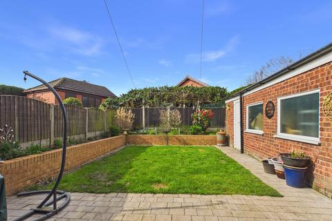3 bedroom semi-detached house for sale, Brook Drive, Great Sankey, WA5