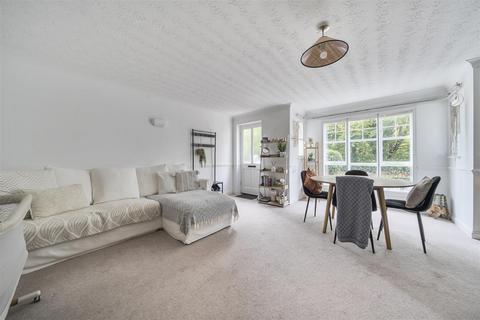 undefined, 2 Trafalgar Place, Abbey Foregate, Shrewsbury, SY2 5EH