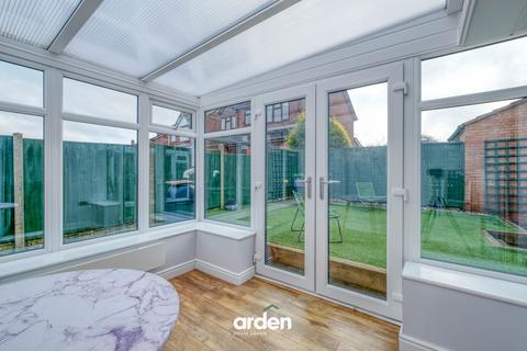 2 bedroom detached bungalow for sale, Burnthurst Crescent, Shirley, B90