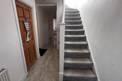 undefined, Mount Pleasant, Wembley, HA0