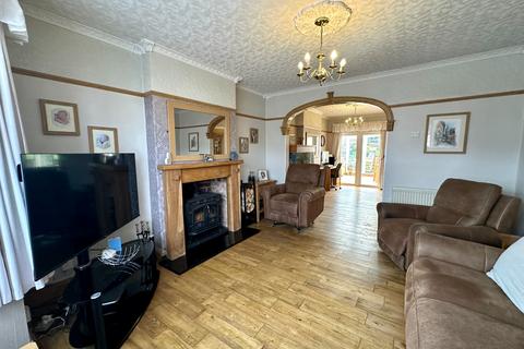 undefined, Trotters Lane, West Bromwich B71