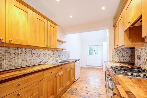 3 bedroom house for sale, Pathfields, Haslemere, GU27