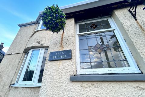undefined, Penrhyndeudraeth, LL48