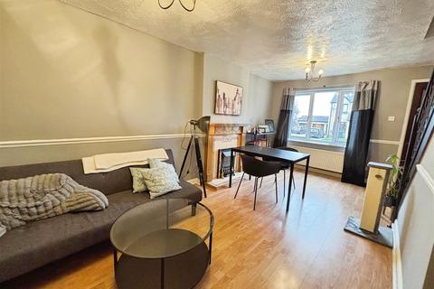 undefined, Flaxen Court, Bradford BD6