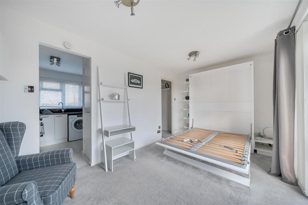 Lounge/Bedroom