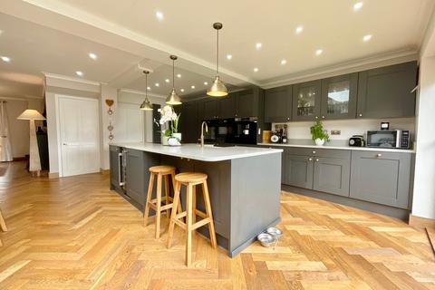 4 bedroom semi-detached house for sale, Roman Reach, Newport NP18