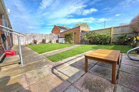 4 bedroom bungalow for sale, Rosewood Avenue, Burnham-on-Sea, Somerset, TA8