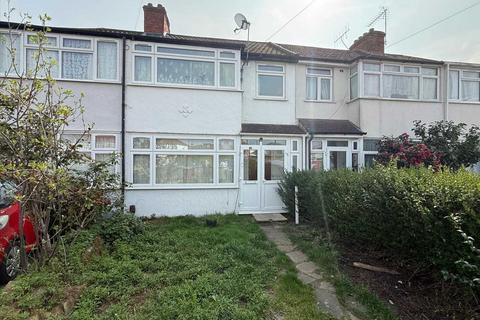 3 bedroom terraced house for sale, De Havilland Road, Edgware, HA8