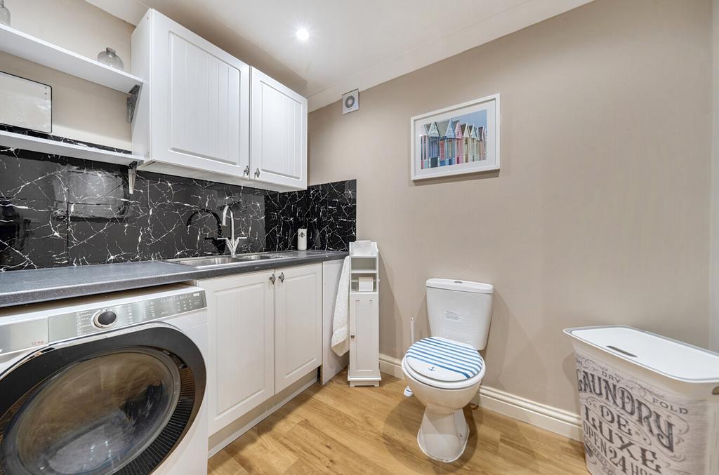 1430927-17-69bc3d...