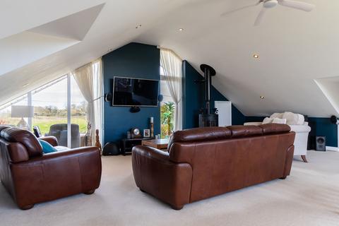4 bedroom detached house for sale, The Twistle, Byfield, NN11