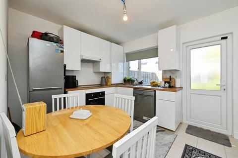 4 bedroom semi-detached house for sale, Losinga Road, King's Lynn