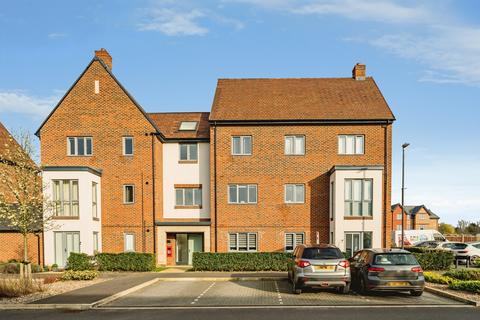 2 bedroom ground floor flat for sale, Kempster Way, Weston Turville, AYLESBURY