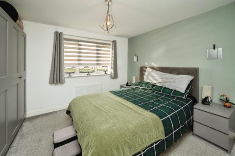 2 bedroom ground floor flat for sale, Kempster Way, Weston Turville, AYLESBURY